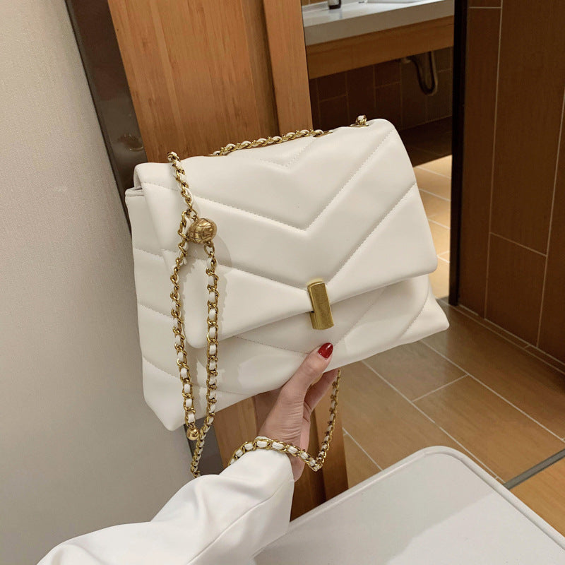 Stylish Fashion Chain Messenger Bag Crossbody Purse