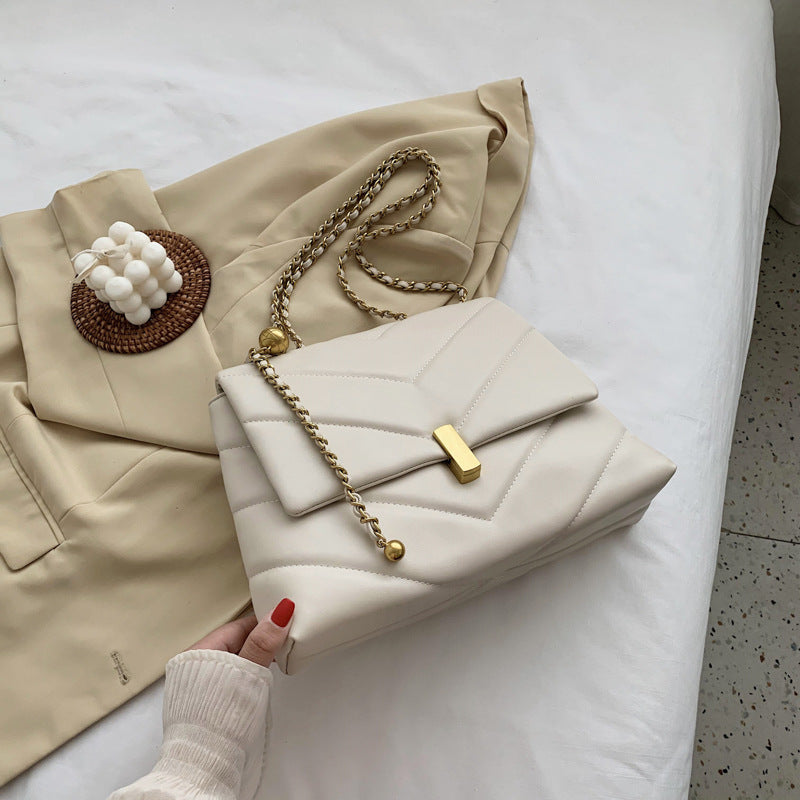 Stylish Fashion Chain Messenger Bag Crossbody Purse