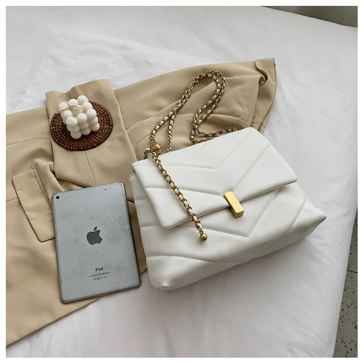 Stylish Fashion Chain Messenger Bag Crossbody Purse