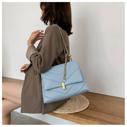 Stylish Fashion Chain Messenger Bag Crossbody Purse