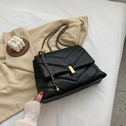 Stylish Fashion Chain Messenger Bag Crossbody Purse
